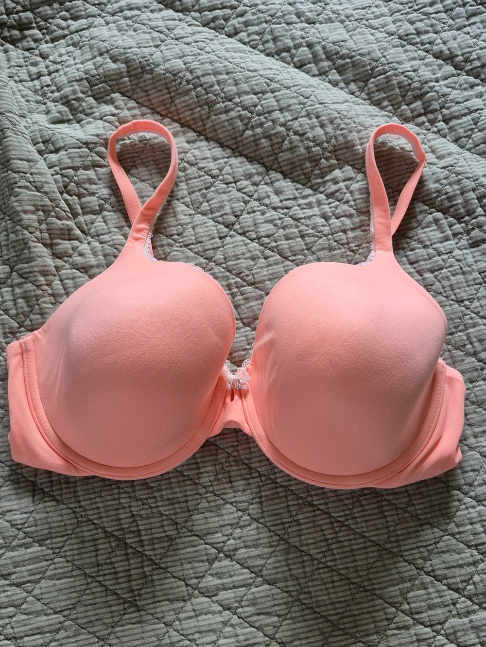 Victoria's Secret Light Coral Body By Victoria Bra 36D